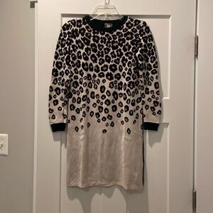 Vince Camuto leopard print mini sweater dress size XS
